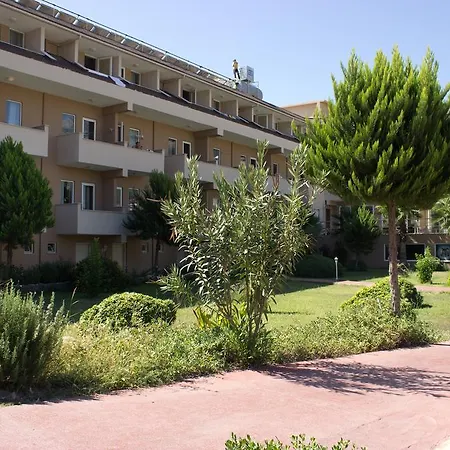 فندق Ares Dream 4*