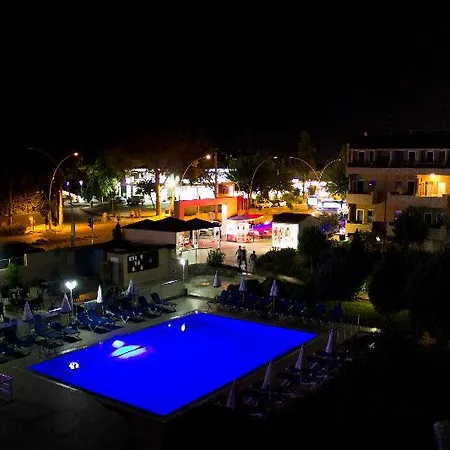 فندق Ares Dream 4*