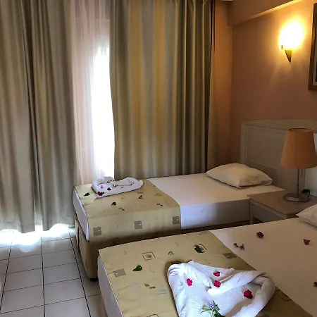 Ares Dream 4* كمر