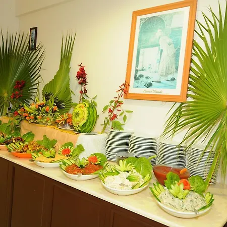 Ares Dream 4* קמר