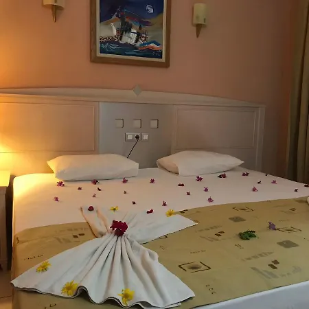 Szálloda Ares Dream 4*