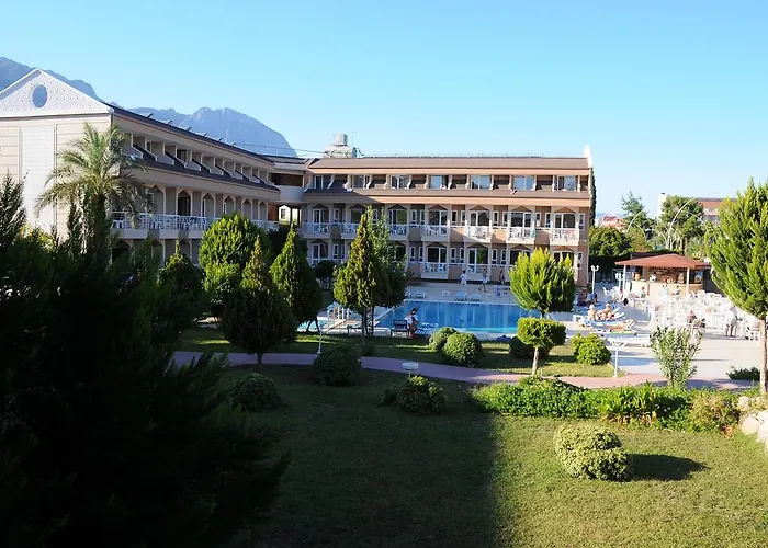 Hotell Ares Dream 4*