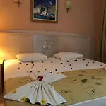 Hotel Ares Dream 4*
