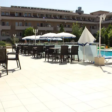 Hotel Ares Dream 4*